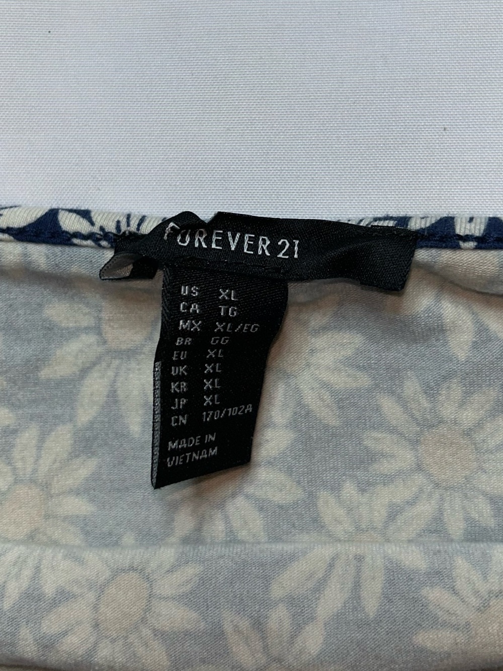 Forever 21 Blue Daisy Floral Halter Mini Dress Size XL Tie Neck - Picture 2 of 3